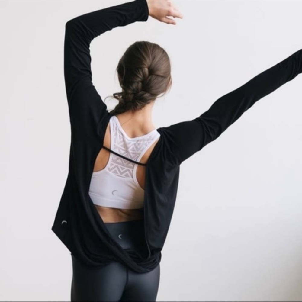 NWT ZYIA Black Namaste Long Sleeve Top